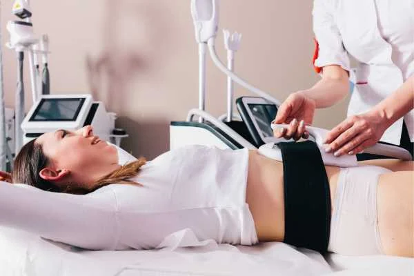 woman having body sculpting to help improve her body image and her mental health Great Yarmouth